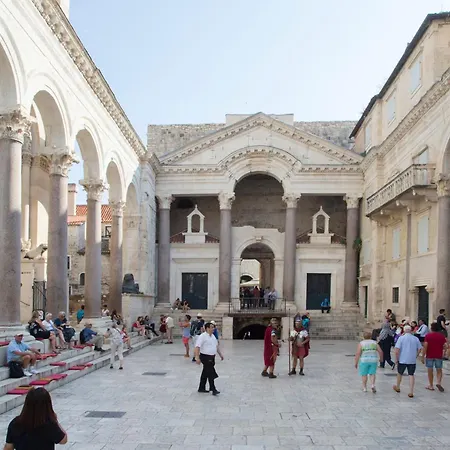 Palace Daire Split